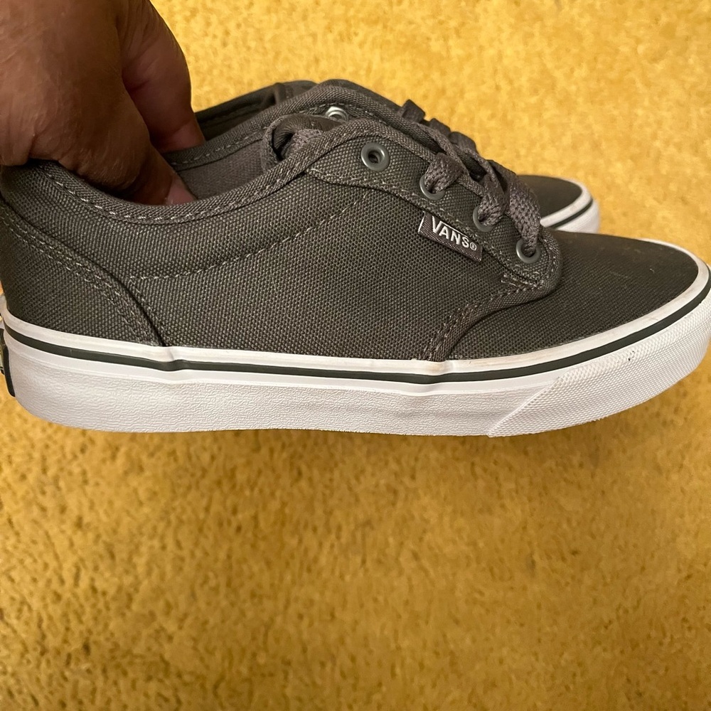 Vans Atwood Sneakers Canvas Tennis Shoes Pewter & White Size 2